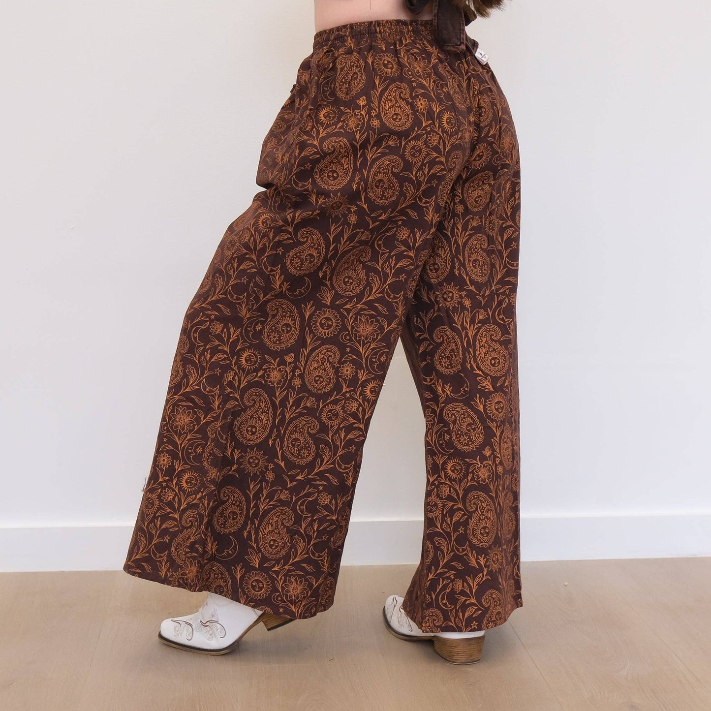 Flowy Paisley Boho Cotton Wide Leg Pants: Black / S/M